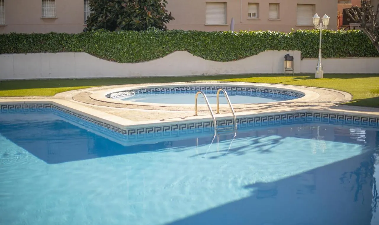 R141 Manila Resort Patio Calafell 0*,  Spain